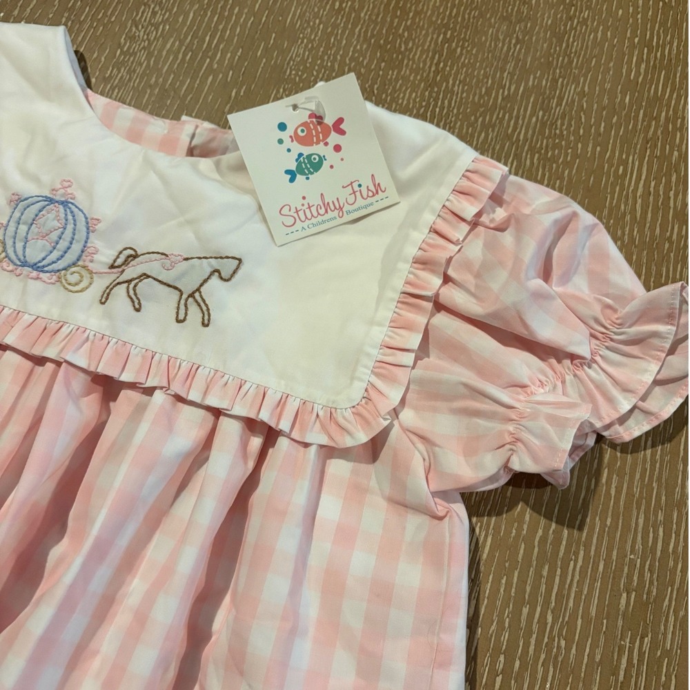 Stitchy Fish Girls Pink Gingham Cinderella Dress Horse Carriage Size 7 NWT